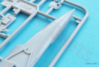 Макети  Mirage 2000C (EC 1/12"Cambresis" Squadron)