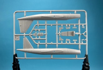 Макети  WB-57F "Canberra" recon.aircraft